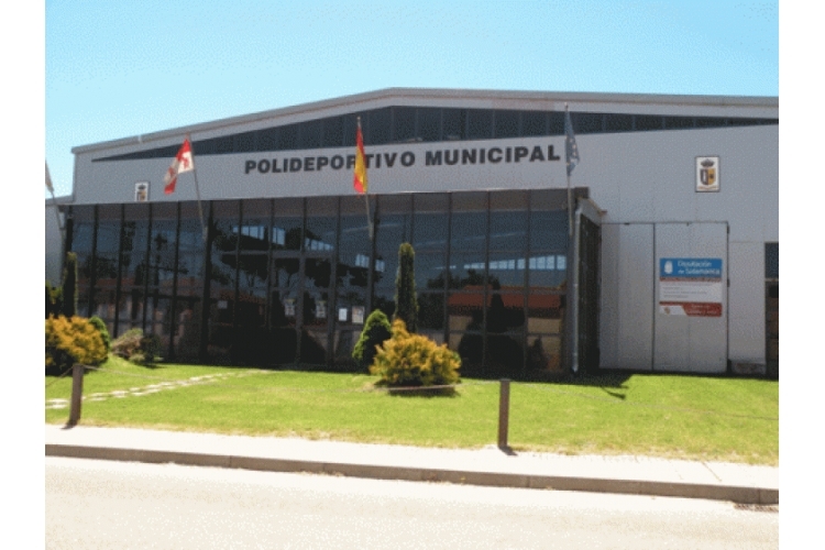 Pabellón polideportivo de Calzada de Valdunciel