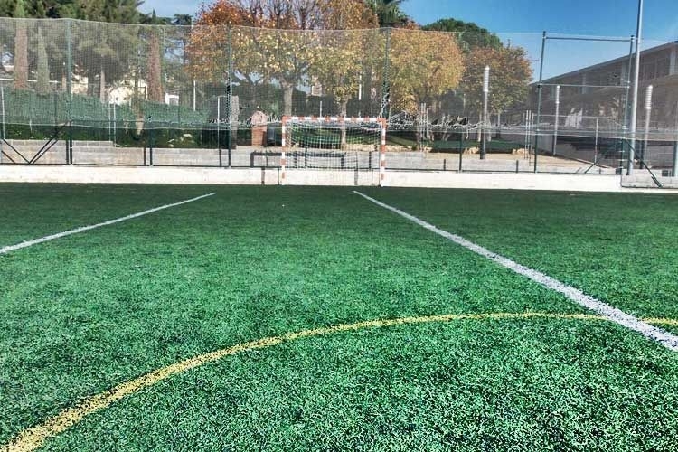 Pista futbol sala Colegio Jesús Maria Barcelona