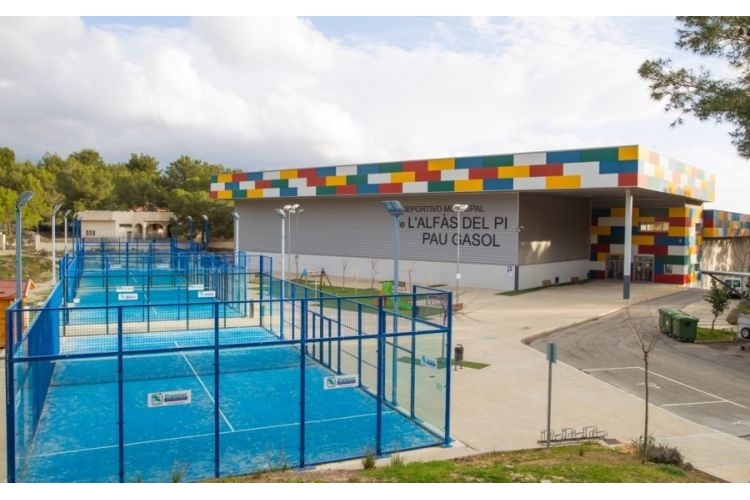 POLIDEPORTIVO MUNICIPAL DE L'ALFÀS DEl PI 