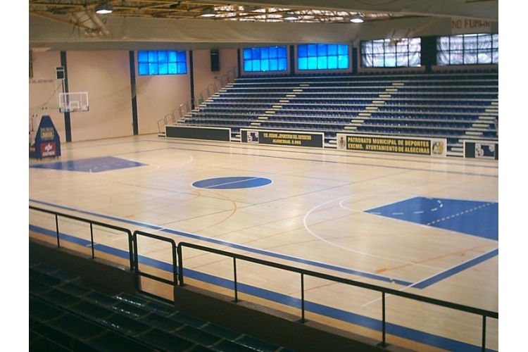 POLIDEPORTIVO MUNICIPAL 