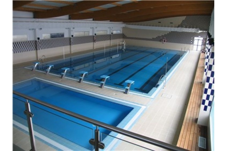 POLIDEPORTIVO MUNICIPAL DE ALMONTE 