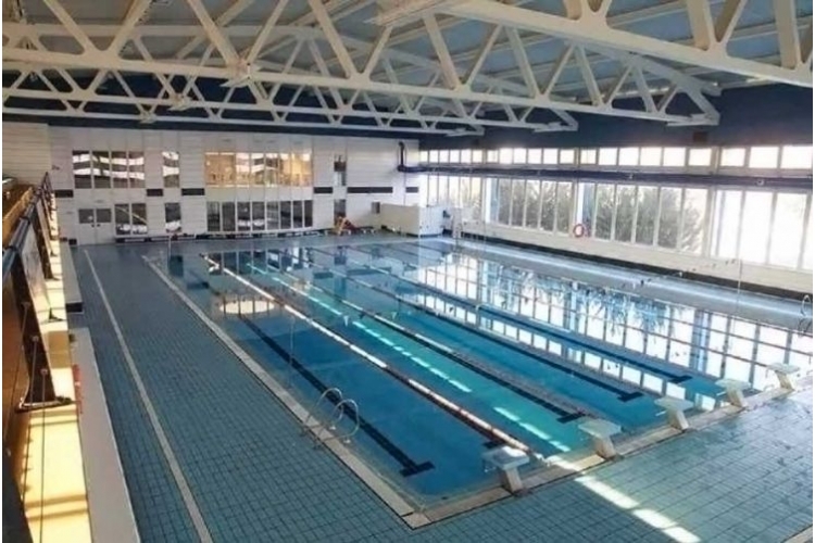 PISCINES MUNICIPALS D'ALZIRA