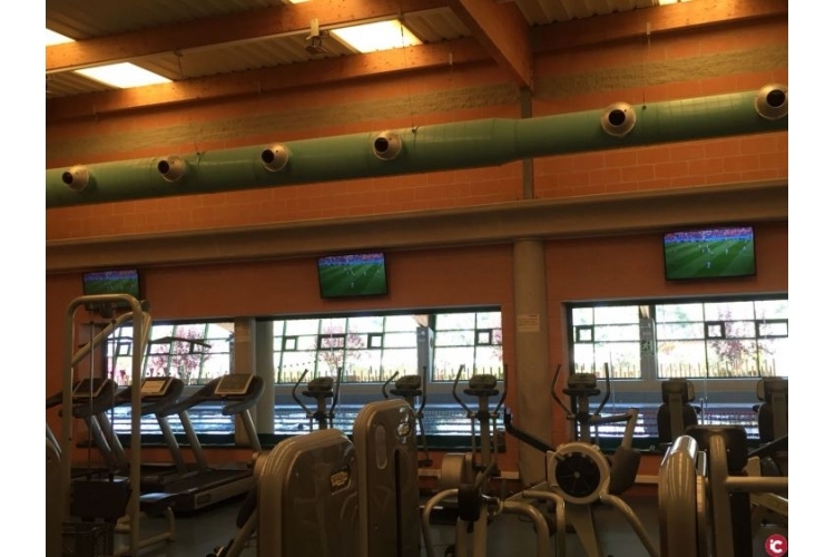 PISCINA CUBIERTA CLIMATIZADA DE ASPE