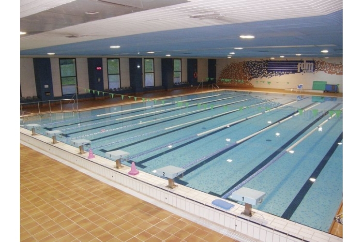 Piscina del Complejo Deportivo La Magdalena de Avilés