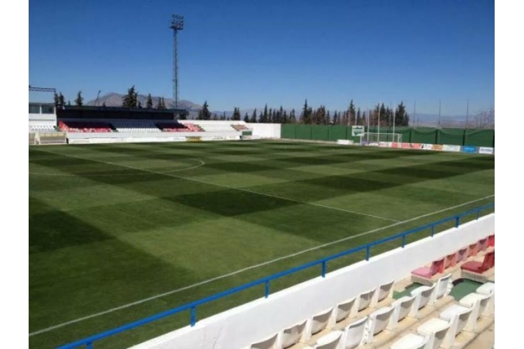 ESTADIO DE FÚTBOL CONSTANTINO NAVARRO DE BAZA