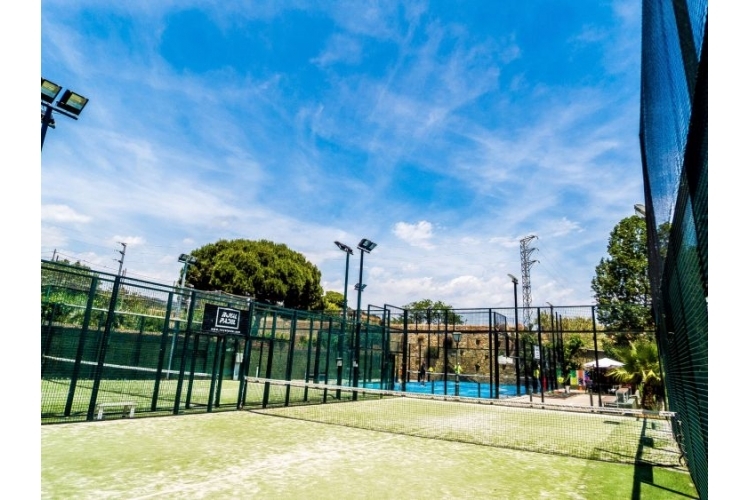 BEACH PÀDEL CLUB – MATARÓ