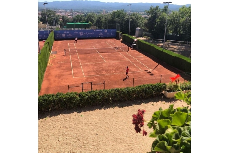 CLUB DE TENNIS LA BISBAL CENTRE ESPORTIU