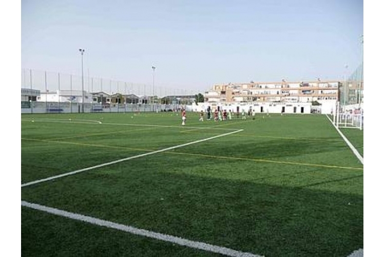 CAMPO DE FÚTBOL C.E.I.P. EL TROVADOR DE CHICLANA DE LA FRONTERA 