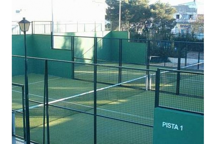 POLIDEPORTIVO MUNICIPAL SANTA ANA DE CHICLANA DE LA FRONTERA