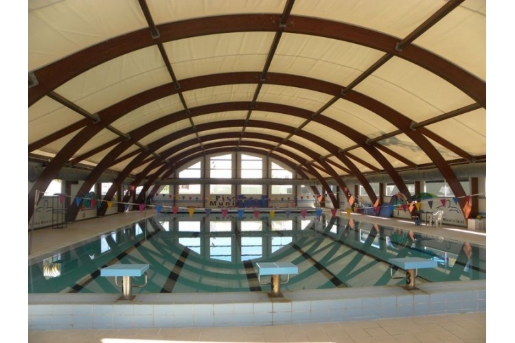 PISCINA CUBIERTA MUNICIPAL DE CHIPIONA 