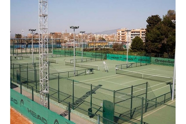 UP PÀDEL I TENNIS CORNELLÀ