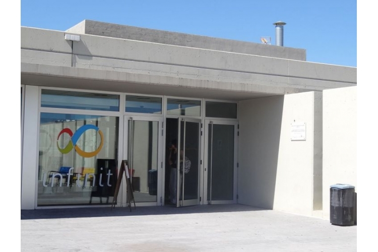 COMPLEX ESPORTIU MUNICIPAL INFINIT