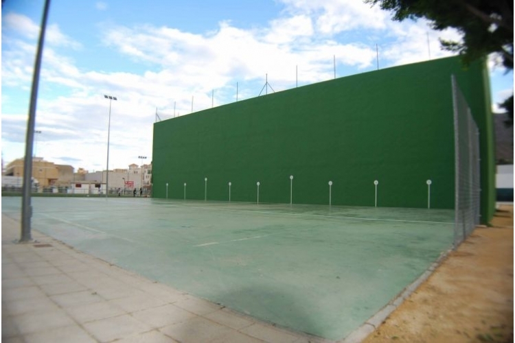 POLIDEPORTIVO LAS BALSAS DE COX