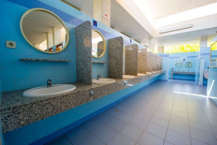 CÀMPING CREIXELL BEACH RESORT****