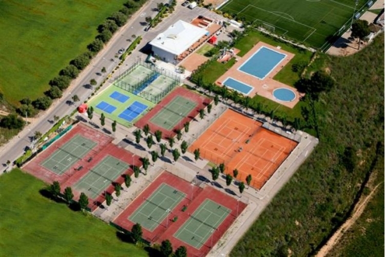 CLUB SPORTS TENNIS CUNIT