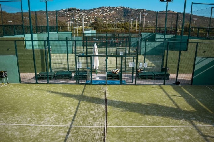 CLUB TENNIS D'ARO