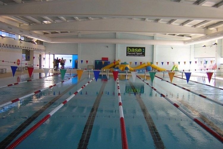 PISCINA CUBIERTA NACHO GIL DE ELDA