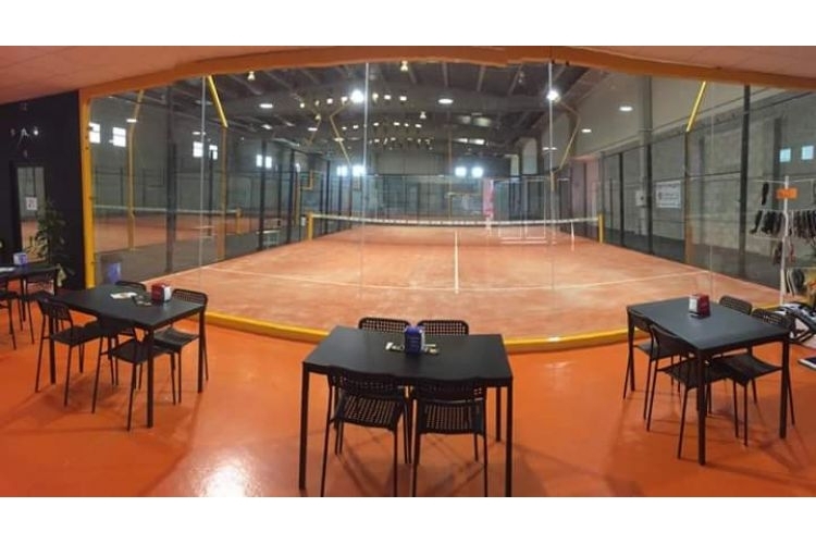 PÀDEL FLIX INDOOR