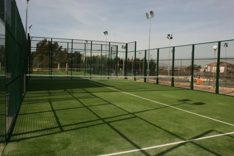 POLIDEPORTIVO MUNICIPAL DE FOIOS