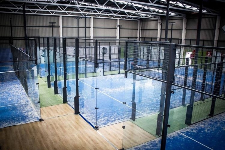 I AM PADEL - INDOOR AMPOSTA PÀDEL