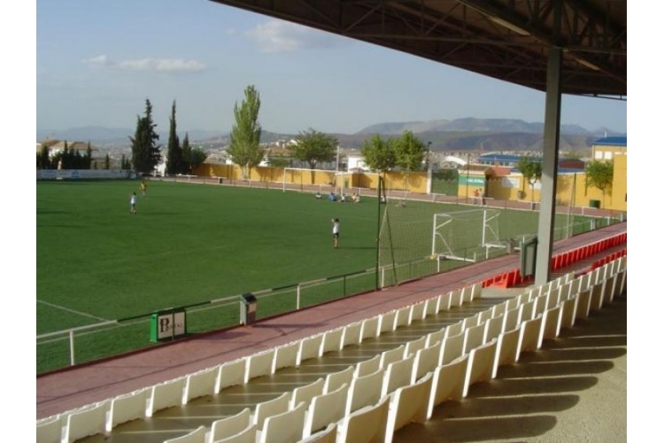 COMPLEJO DEPORTIVO LOS HOYOS DE LA ZUBIA 