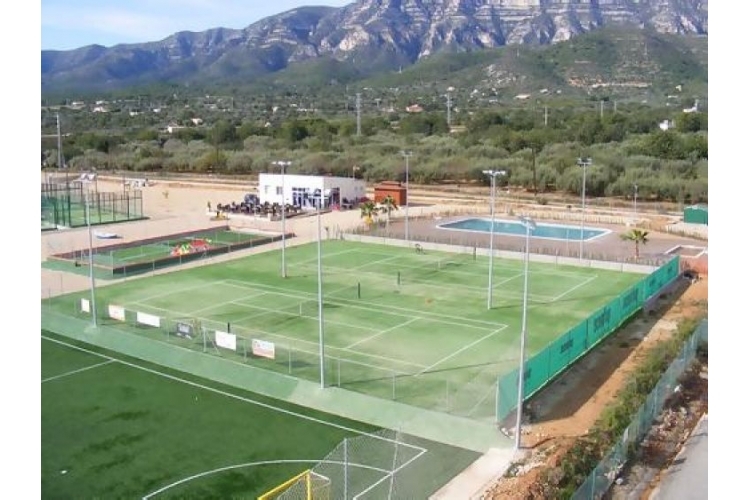 CENTRE ESPORTIU JOHNNY MONTAÑÉS