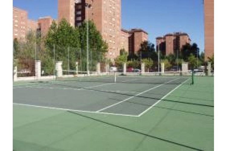 Pista Tenis del Complejo Polideportivo Municipal de Laguna de Duero