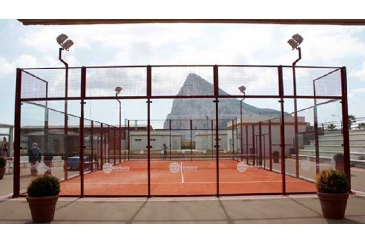 CLUB DE PÁDEL Y TENIS DE LA LÍNEA DE LA CONCEPCIÓN