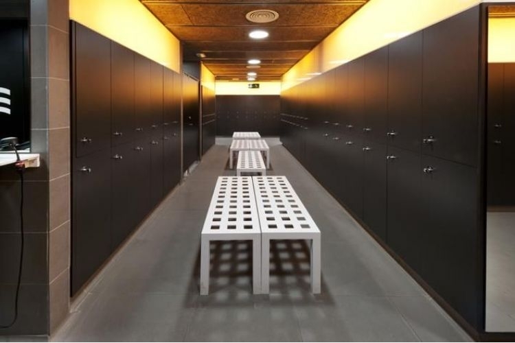 Vestuarios de Illa Activa Centre Esportiu Municipal de L' Ametlla del Vallès
