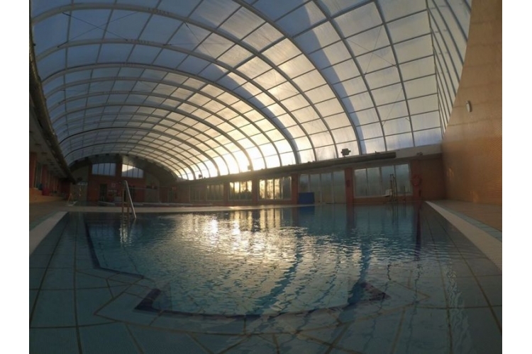 PISCINA CUBIERTA MUNICIPAL DE LA ZUBIA 