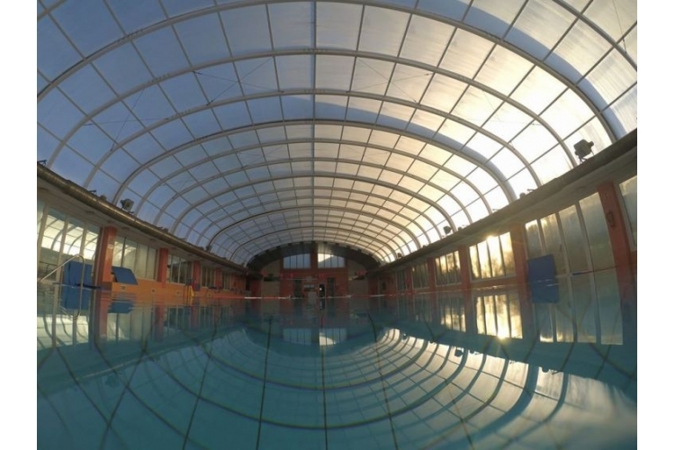 PISCINA CUBIERTA MUNICIPAL DE LA ZUBIA 