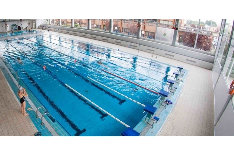 PISCINA MUNICIPAL COBERTA DE LLÍRIA