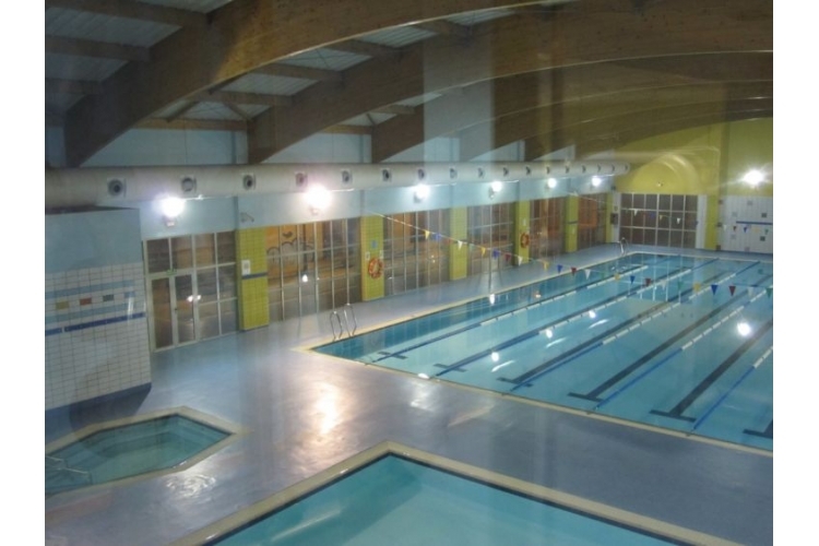 PISCINA COBERTA MUNICIPAL DE MANISES