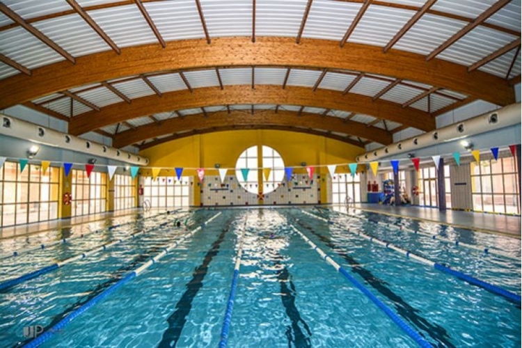 PISCINA COBERTA MUNICIPAL DE MANISES