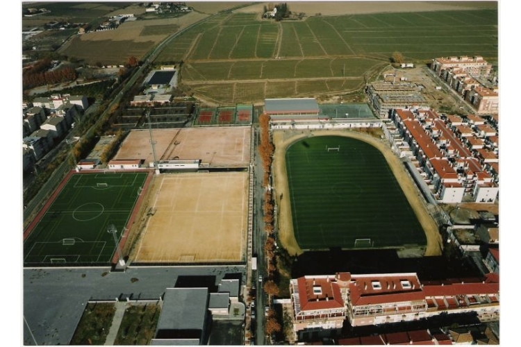 ESTADIO MUNICIPAL DE MARACENA 