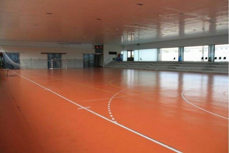 PABELLÓN POLIDEPORTIVO DE MONCOFA