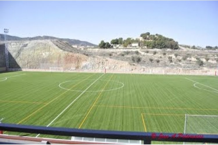  CAMPO DE FÚTBOL SANTA BÁRBARA DE MONÒVER