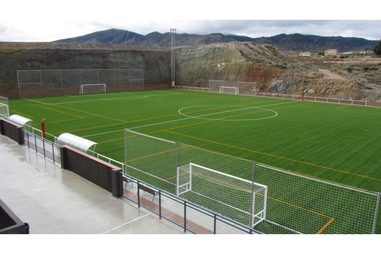  CAMPO DE FÚTBOL SANTA BÁRBARA DE MONÒVER