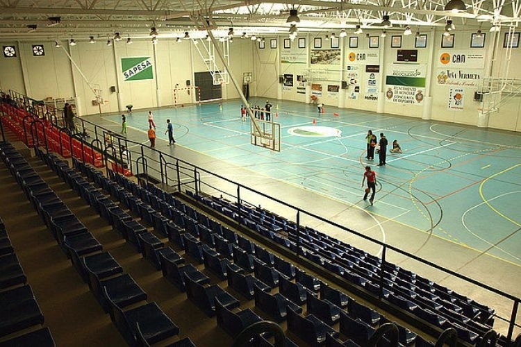 PABELLÓN POLIDEPORTIVO MUNICIPAL DE MONÒVER 