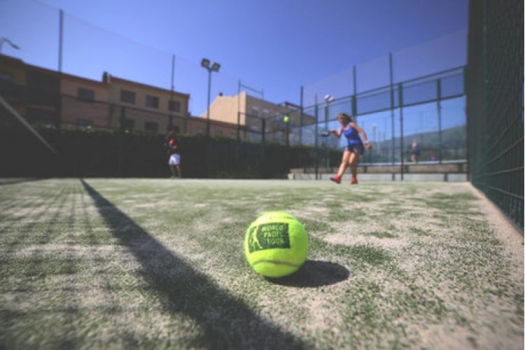 CLUB TENNIS MONTBLANC
