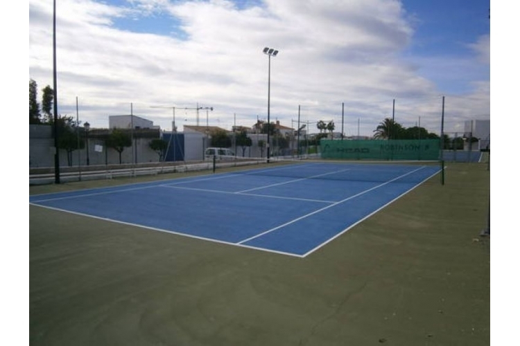  COMPLEJO POLIDEPORTIVO DE PUNTALÓN DE MOTRIL