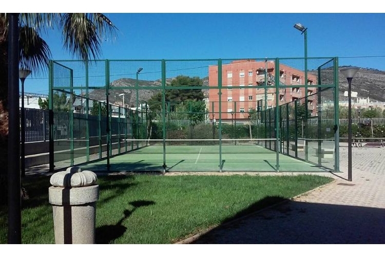 PABELLÓN POLIDEPORTIVO CARLOS TAULÉ Y PISTAS DE PÁDEL MUNICIPALES DE OROPESA DEL MAR