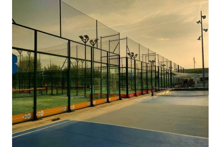 CLUB PÀDEL VILANOVA