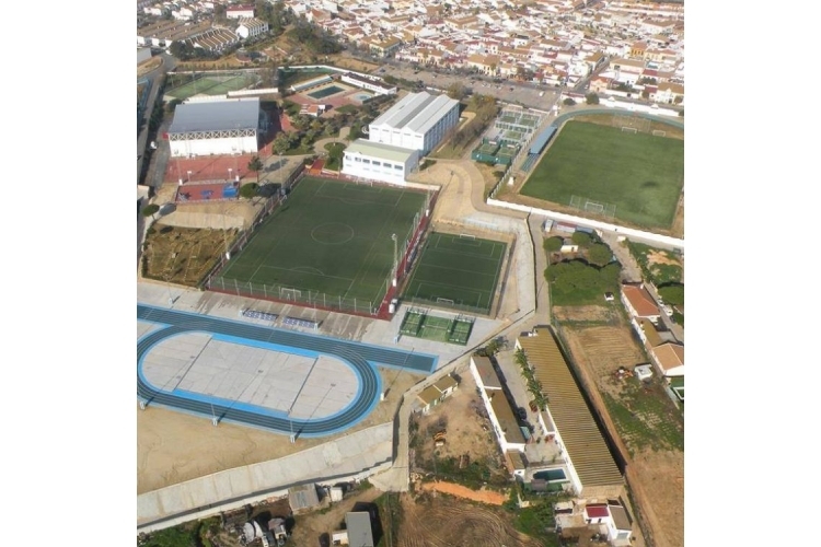 POLIDEPORTIVO MUNICIPAL DE PALOS DE LA FRONTERA 