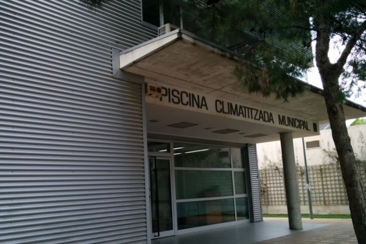 PISCINA CUBIERTA MUNICIPAL DE PATERNA