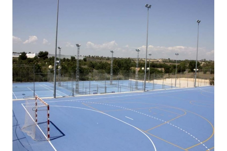 POLIDEPORTIVO MUNICIPAL VALTERNA NORD DE PATERNA