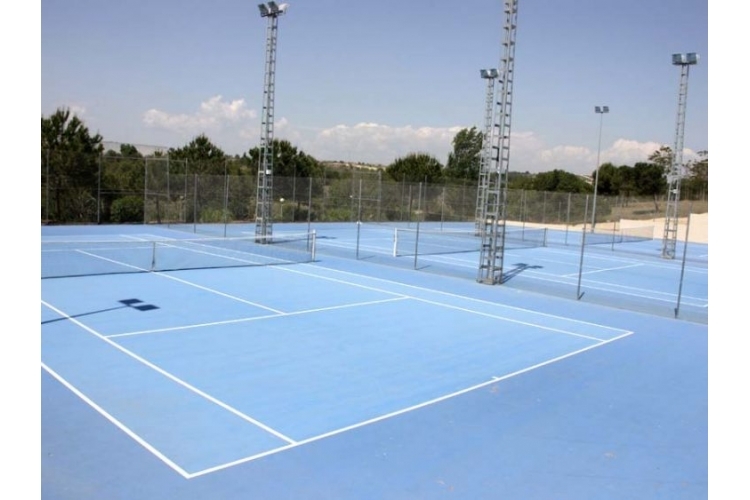 POLIDEPORTIVO MUNICIPAL VALTERNA NORD DE PATERNA