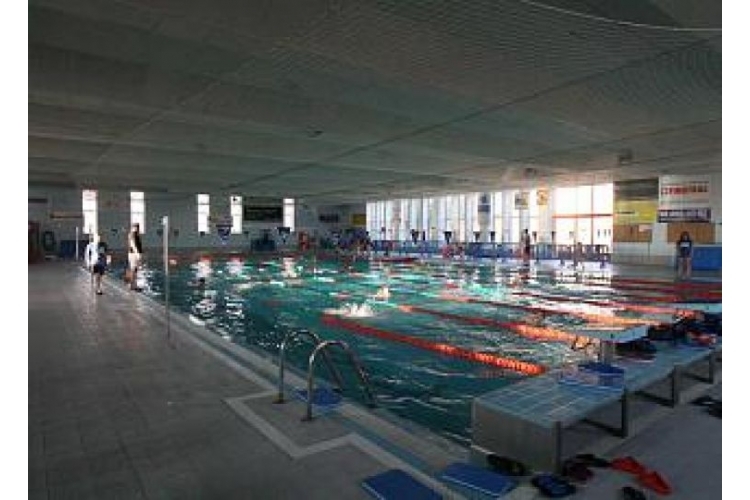 PISCINA MUNICIPAL CUBIERTA DE SAN FERNANDO DE PETRER