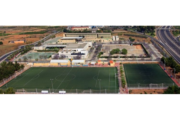 POLIESPORTIU MUNICIPAL MAS DE TOUS DE LA POBLA DE VALLBONA