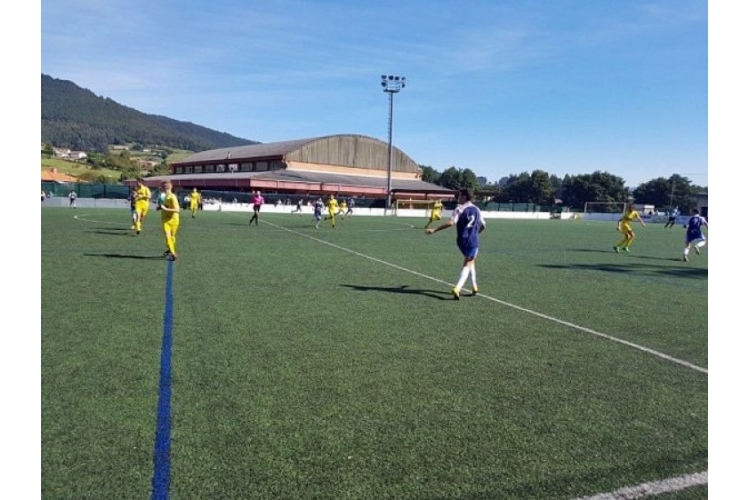 Campo de Futbol Municipal Santa Catalina de Pravia